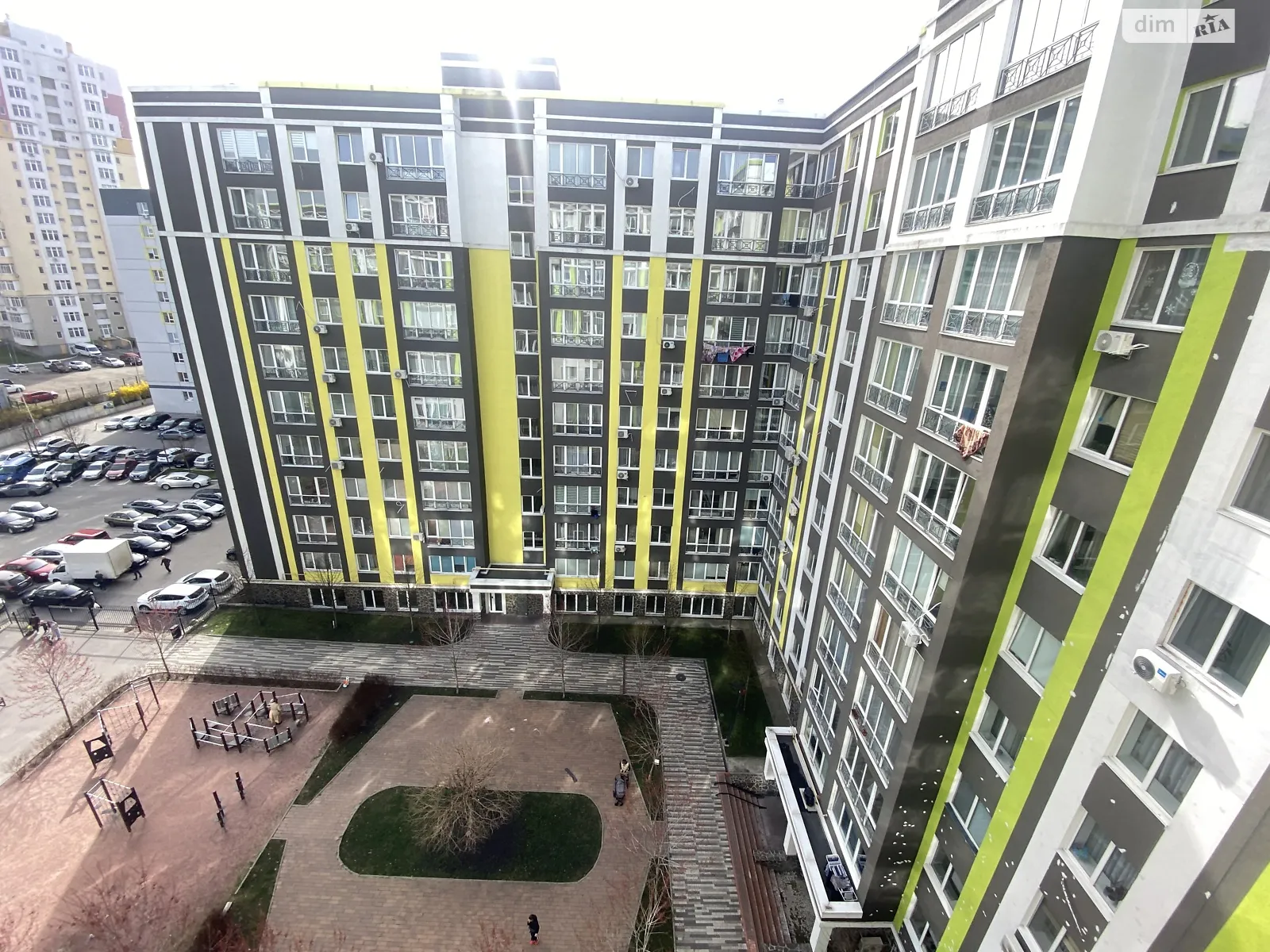 Продается 3-комнатная квартира 73 кв. м в Ирпене, ул. Григория Сковороды, 21 - фото 1