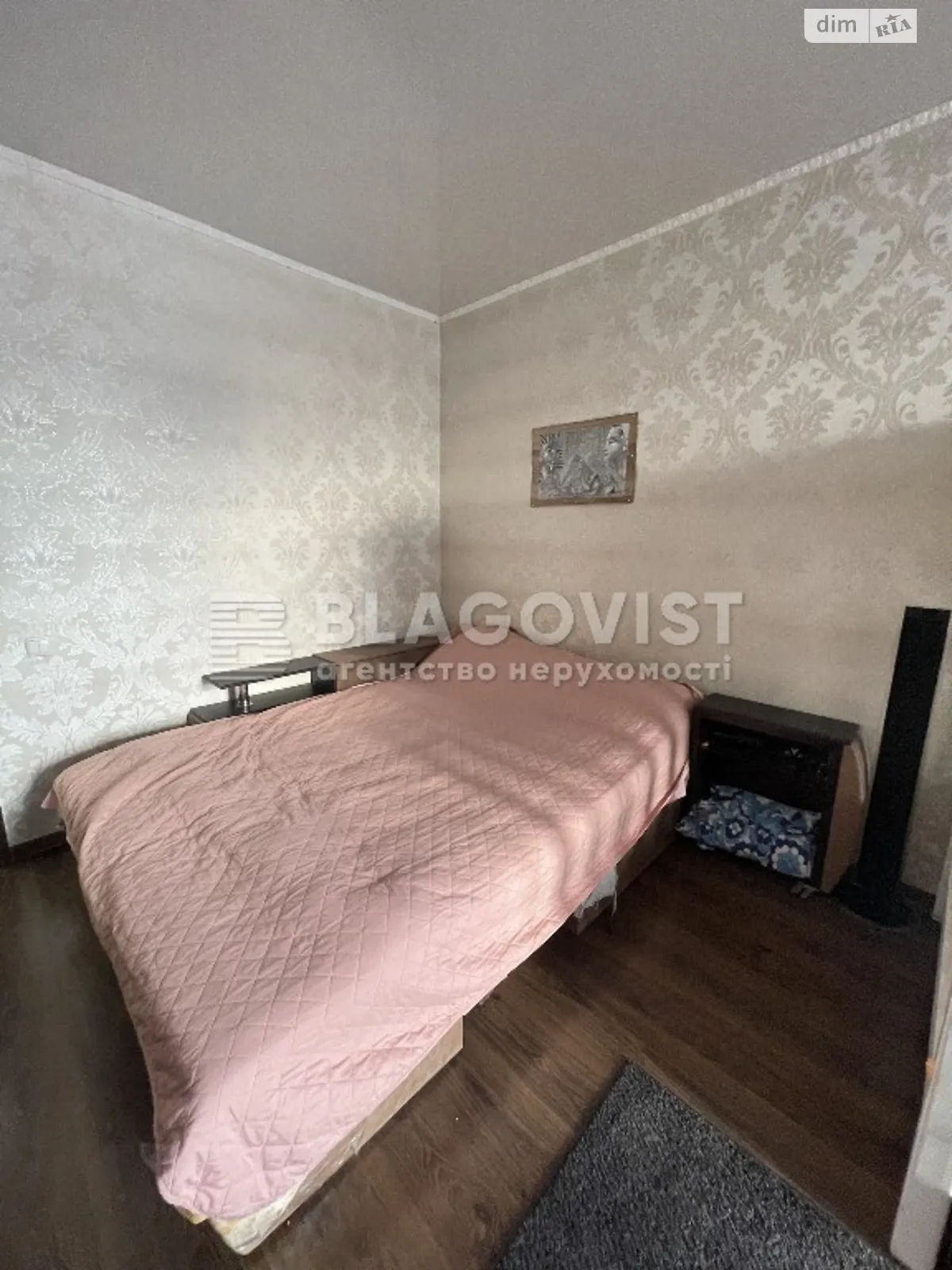 Продается 1-комнатная квартира 51 кв. м в Киеве, ул. Драгоманова, 2Б