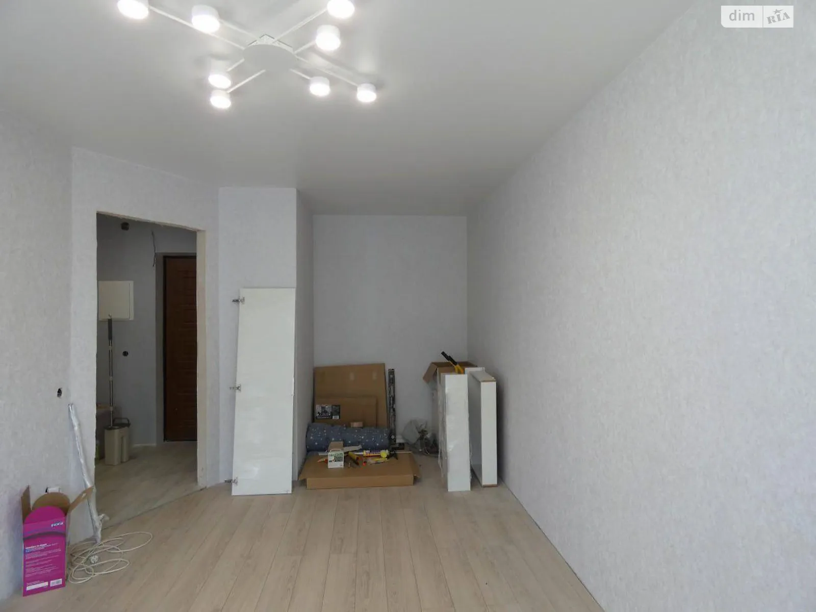 Продается 1-комнатная квартира 35 кв. м в Коцюбинском - фото 3