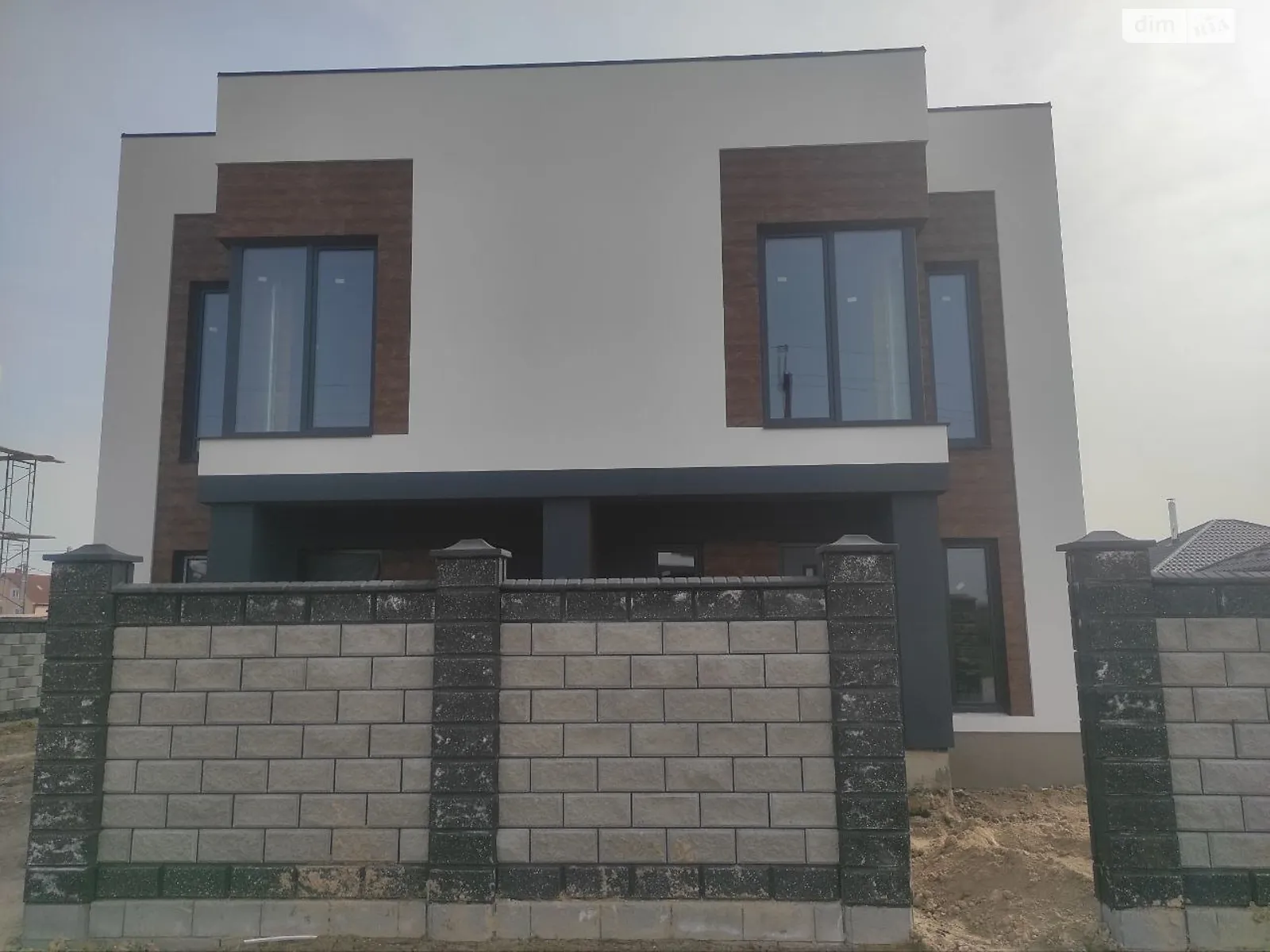 Продается часть дома 110 кв. м с террасой, цена: 75000 $ - фото 1