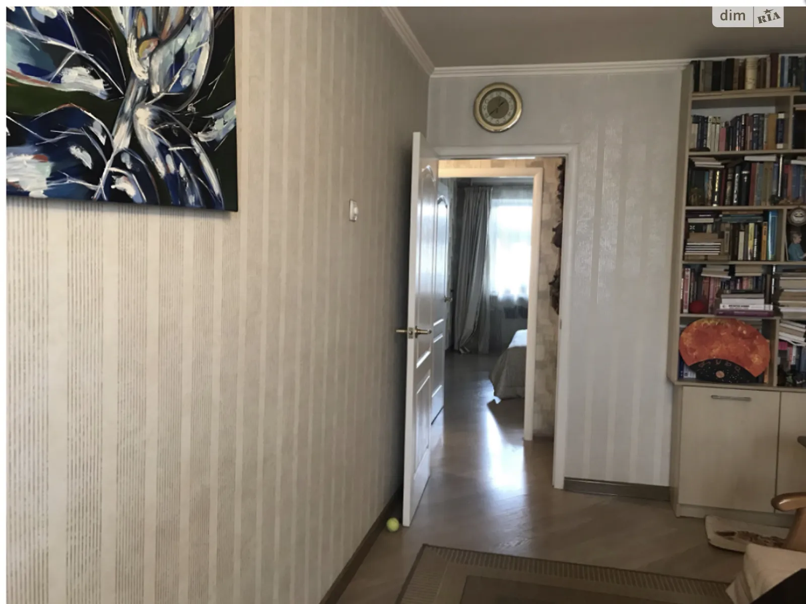 Продается 2-комнатная квартира 45 кв. м в Харькове, ул. Героев Труда, 48
