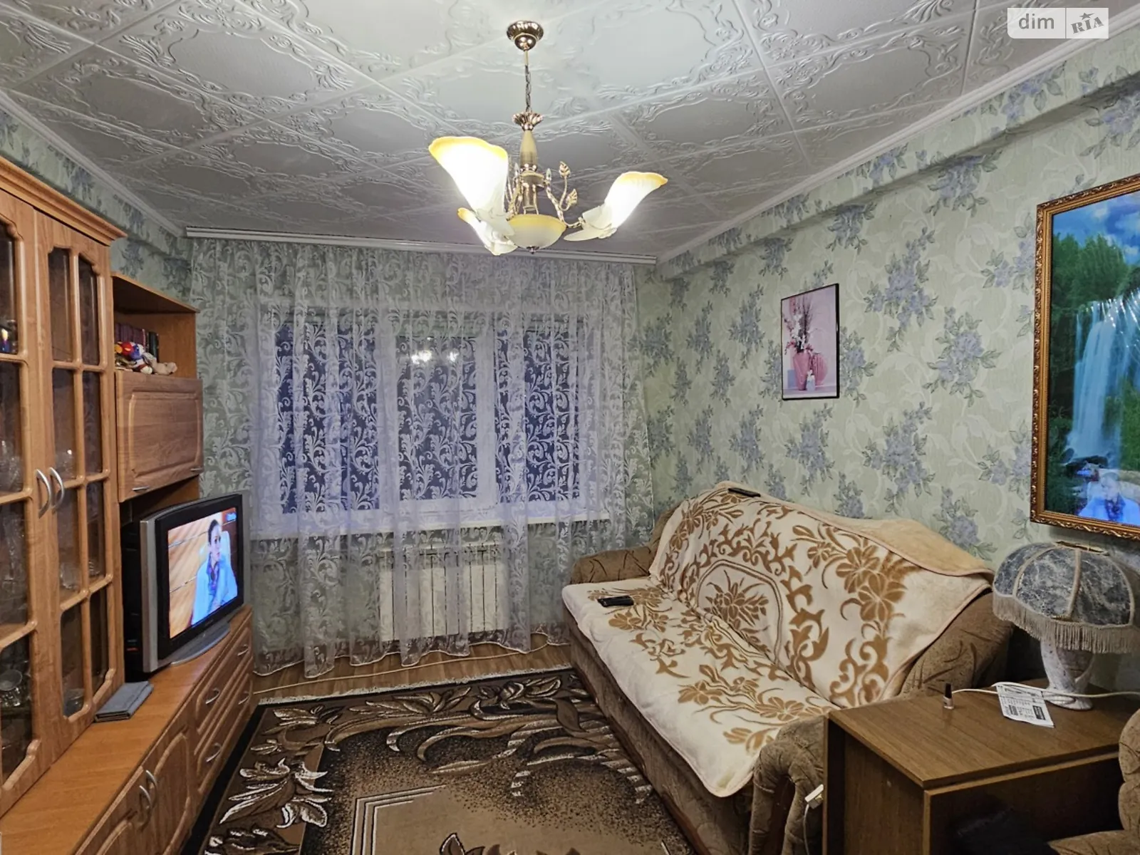 Продается 2-комнатная квартира 42 кв. м в Каменском, цена: 18000 $