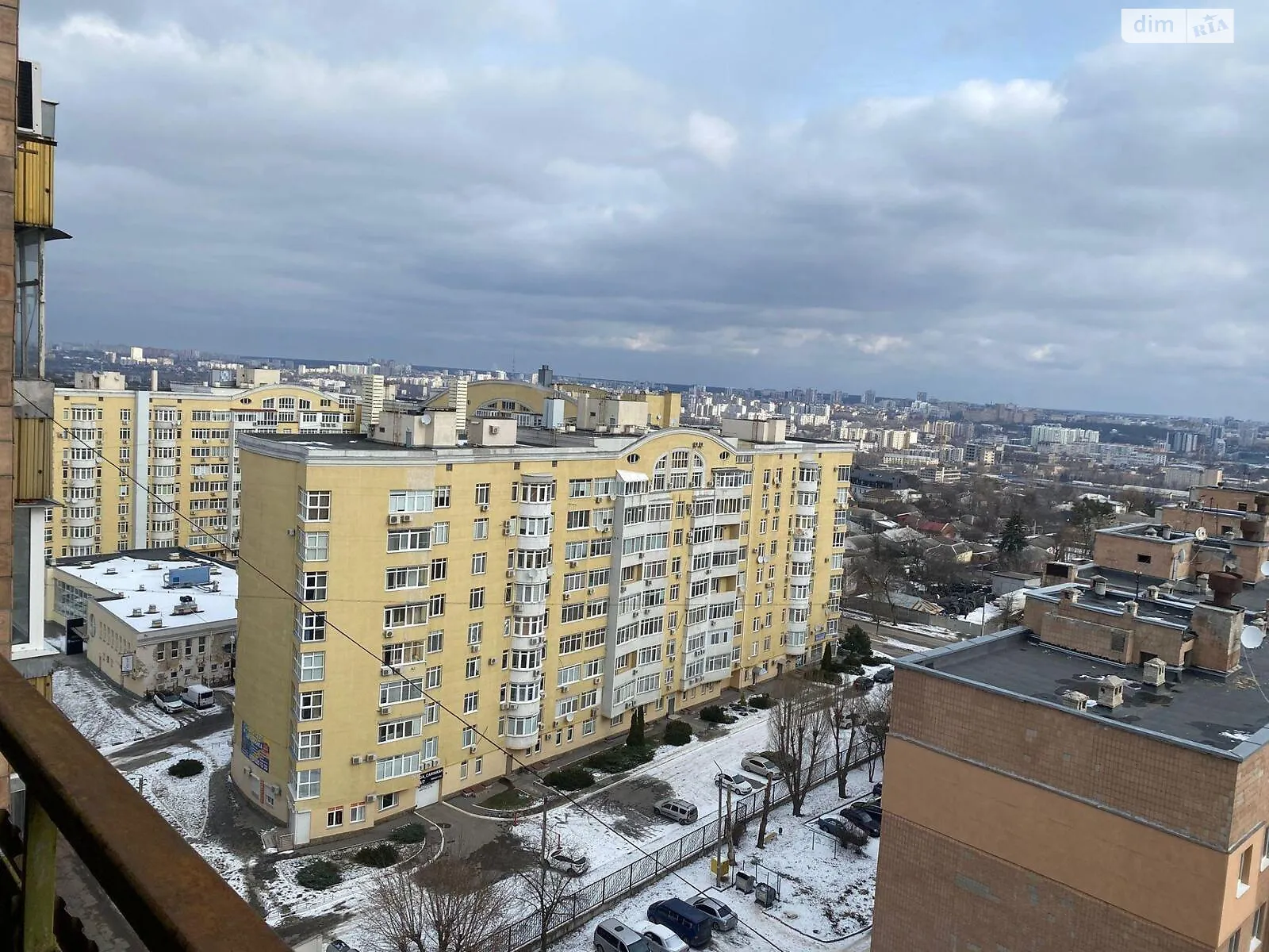 Продается 3-комнатная квартира 70 кв. м в Харькове, цена: 33500 $