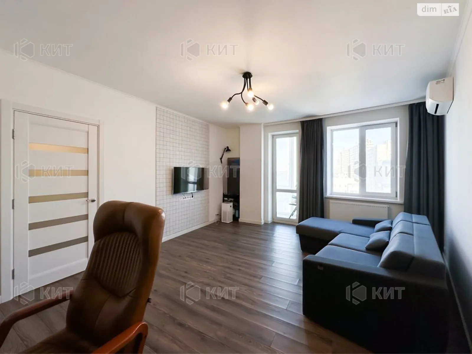 Продается 3-комнатная квартира 93 кв. м в Харькове, ул. Клочковская, 109Б - фото 1