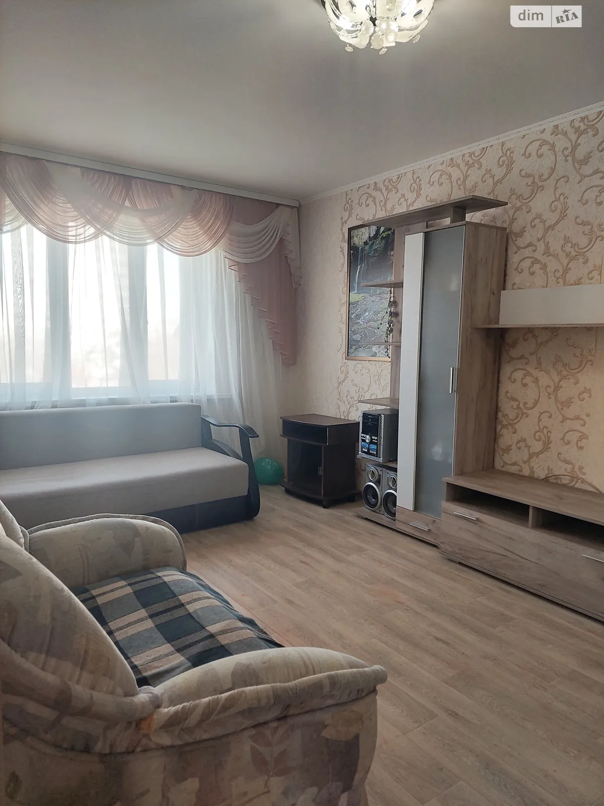 Продается 1-комнатная квартира 42 кв. м в Харькове, цена: 23000 $