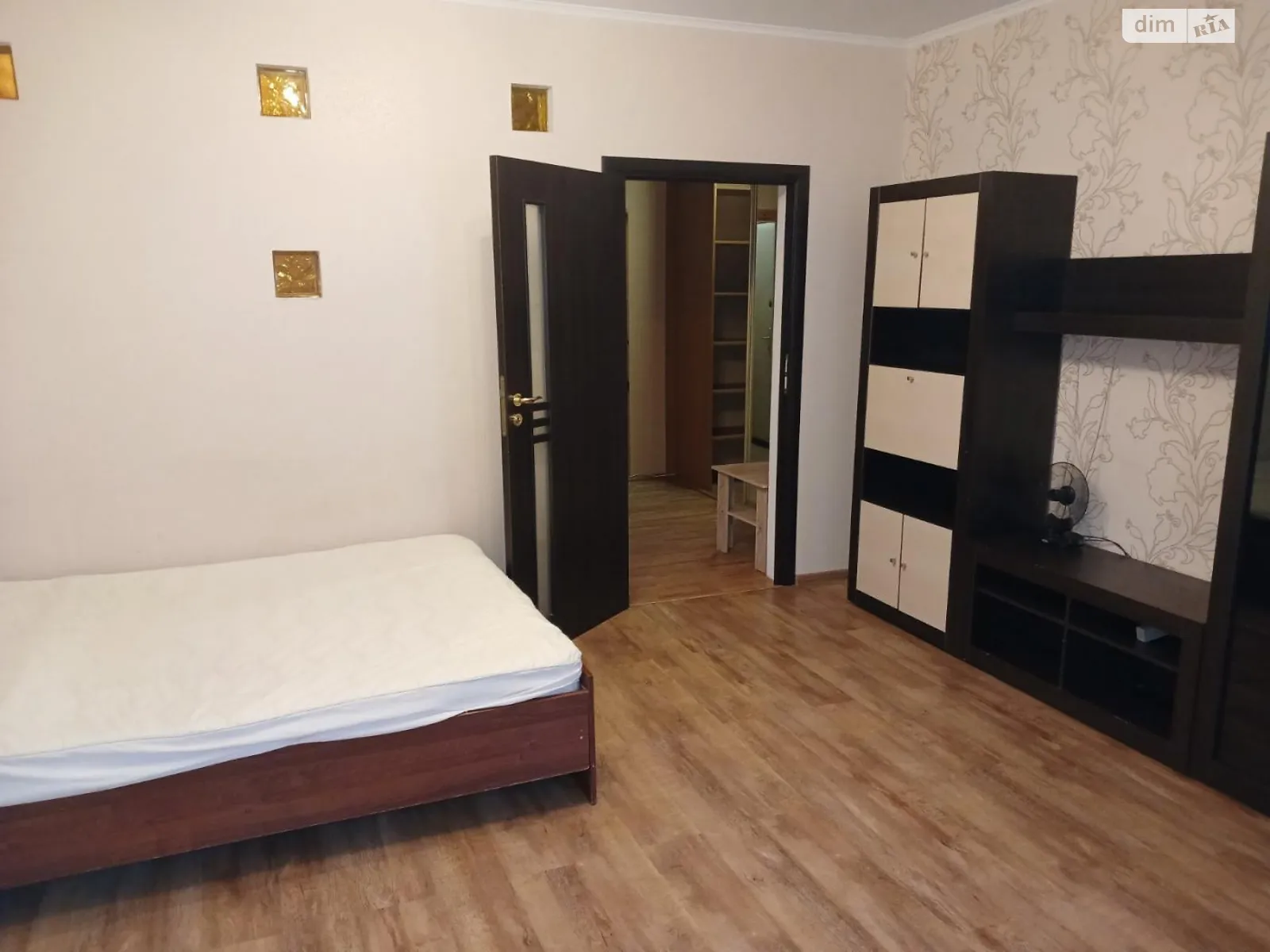 Продается 2-комнатная квартира 72 кв. м в Киеве, ул. Здолбуновская, 3Г - фото 1