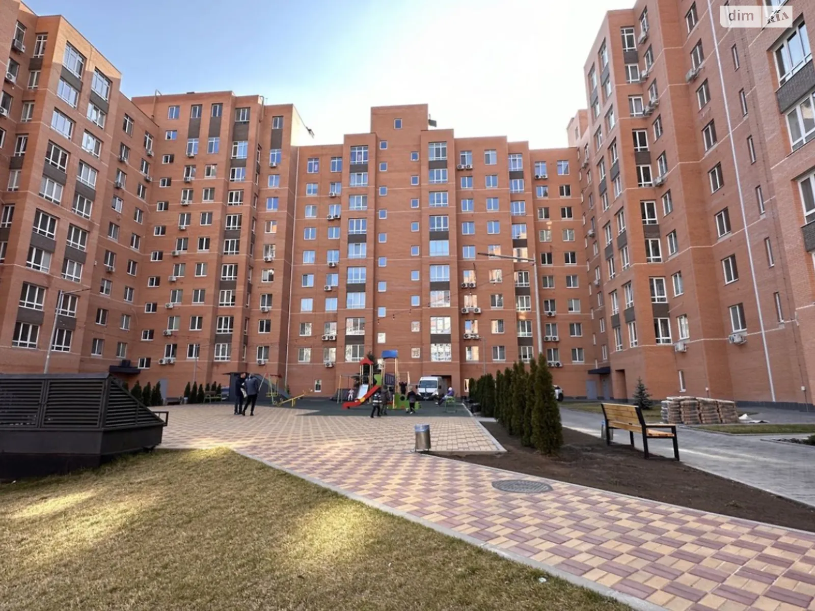 Продается 2-комнатная квартира 78.2 кв. м в Днепре, просп. Мира, 2К - фото 1