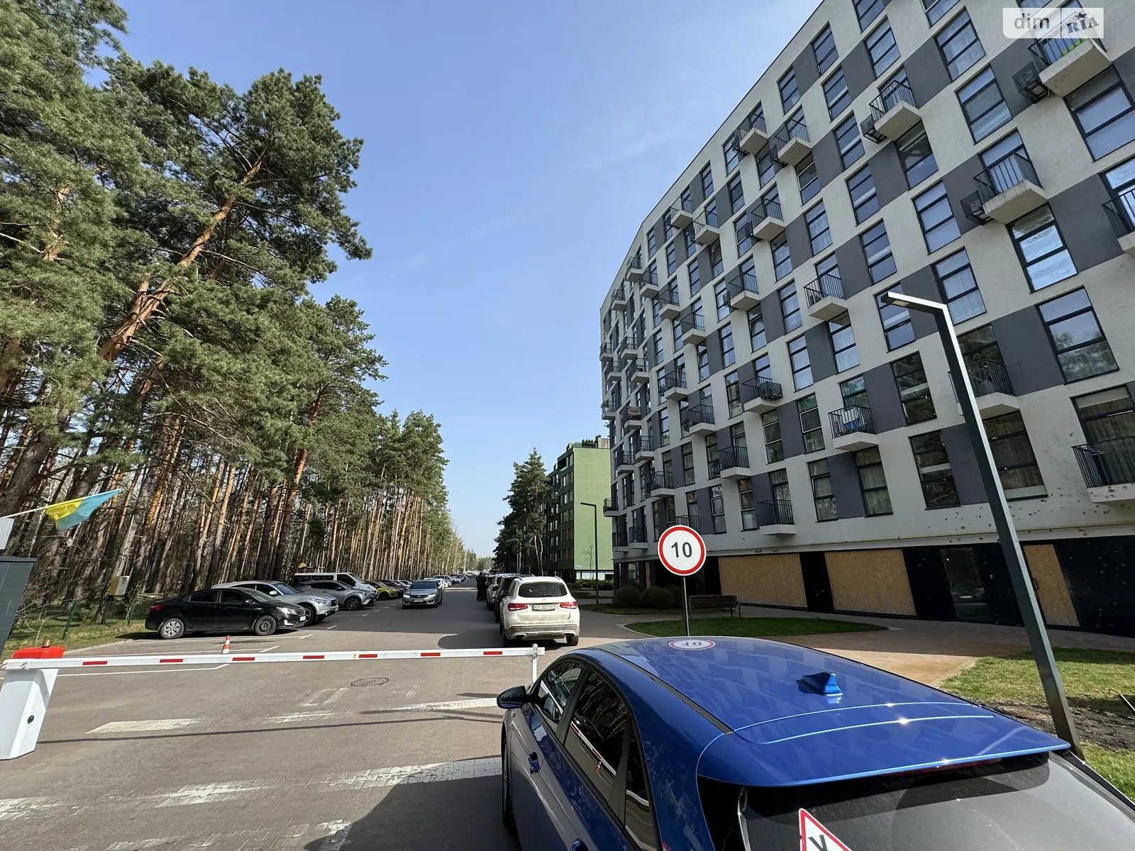 Продается 2-комнатная квартира 67 кв. м в Гостомеле, ул. Охотничья, 3 - фото 1