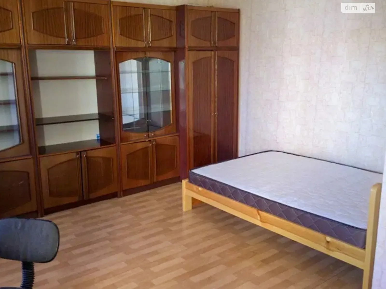 Продается 1-комнатная квартира 30 кв. м в Одессе, Фонтанская дор., 6 - фото 1
