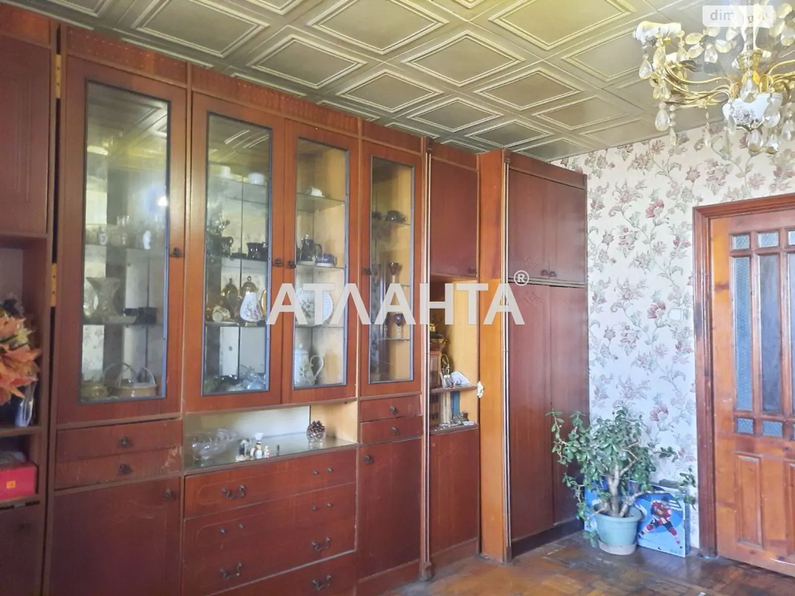 Продается 3-комнатная квартира 67.4 кв. м в Одессе, ул. Академика Королева - фото 1