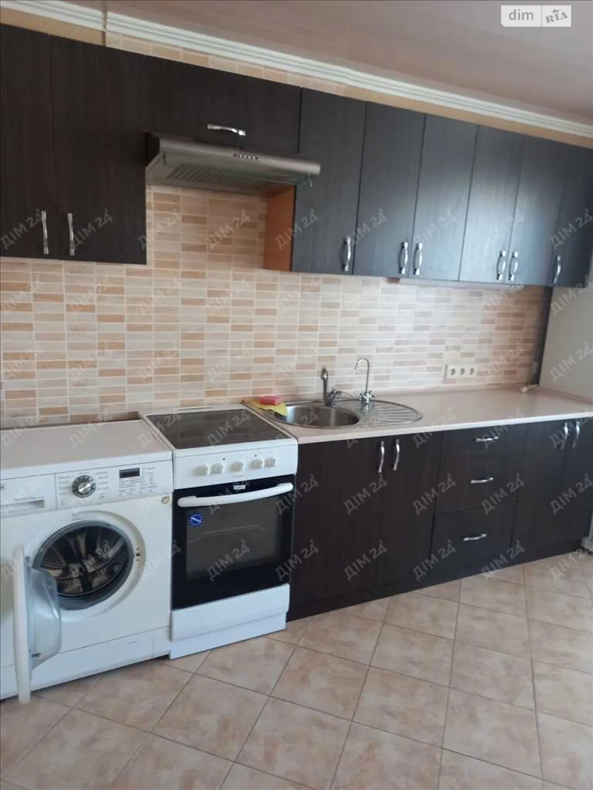 Продается 2-комнатная квартира 66 кв. м в Полтаве, цена: 73000 $ - фото 1