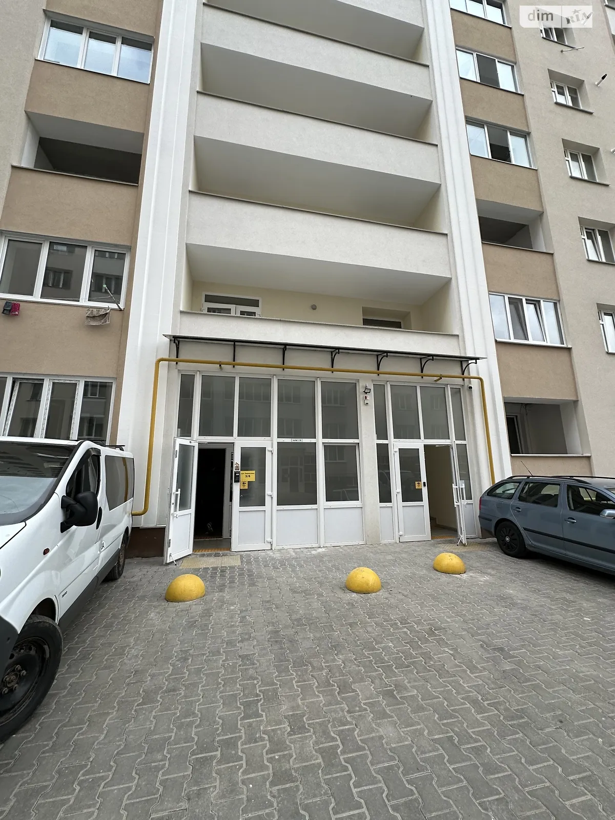 Продается 1-комнатная квартира 46 кв. м в Хмельницком, ул. Кармелюка, 3/6 - фото 1