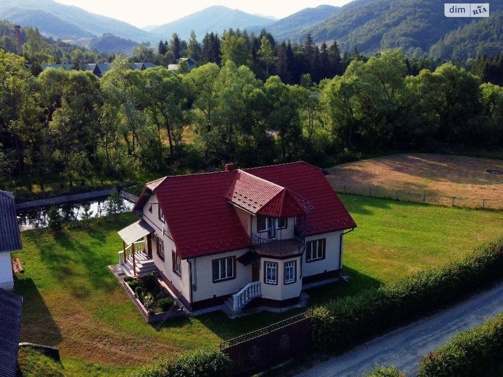 Продается одноэтажный дом 150 кв. м с садом, цена: 105000 $