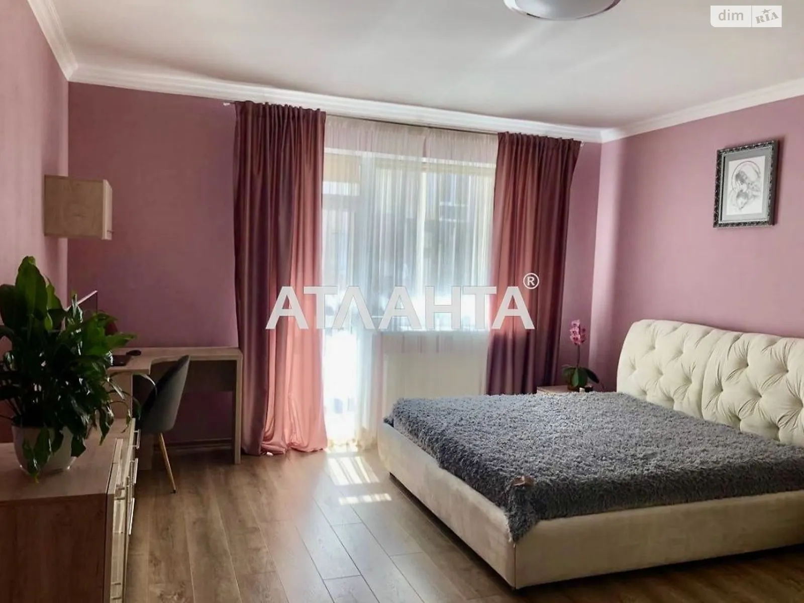 Продается 2-комнатная квартира 82 кв. м в Рудно, цена: 120000 $