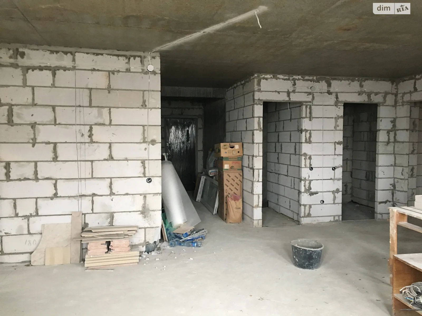 3-кімнатна квартира 118 кв. м у Тернополі, вул. Тролейбусна, 9Б - фото 1