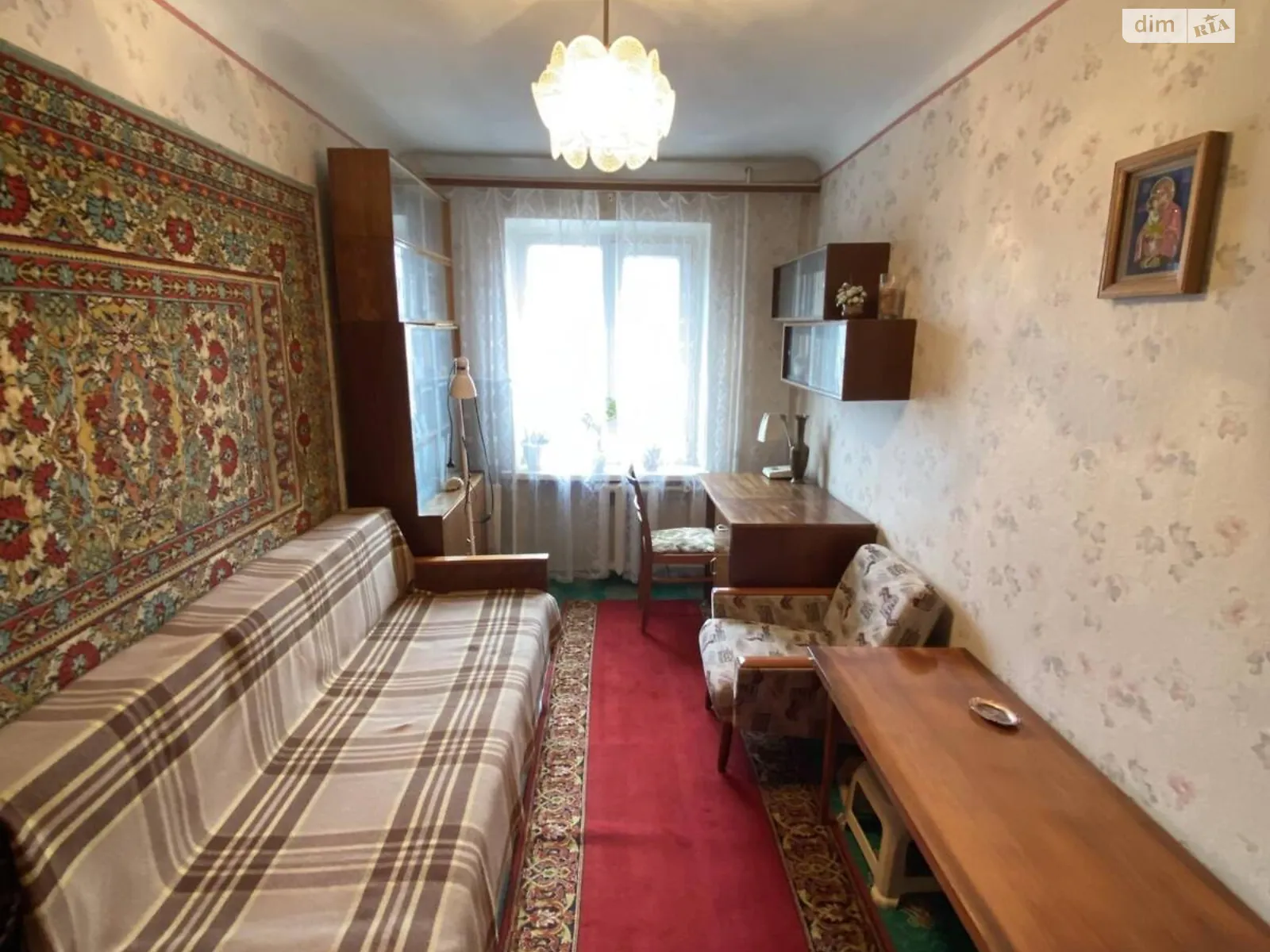 Продается 3-комнатная квартира 55 кв. м в Кривом Роге, цена: 16500 $