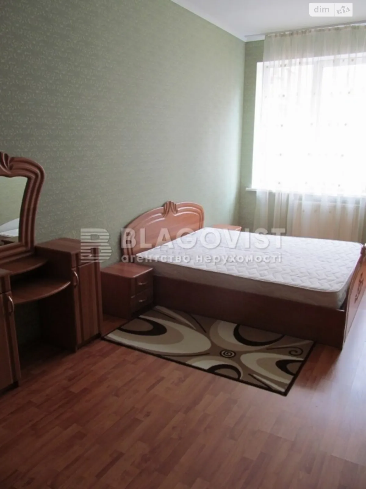Продается 3-комнатная квартира 165 кв. м в Киеве, ул. Павловская, 17 - фото 1