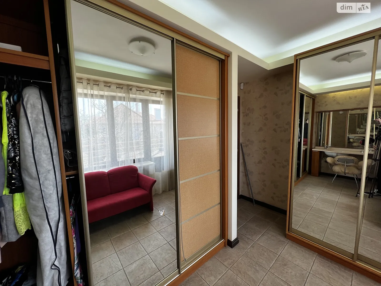 Продается дом на 2 этажа 696 кв. м с баней/сауной - фото 4