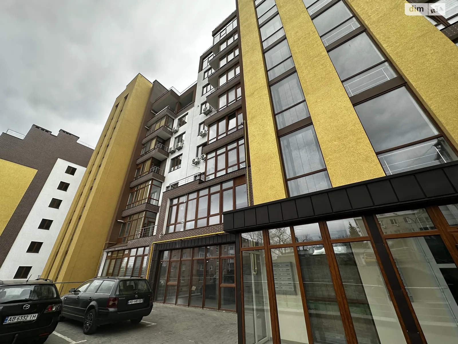 Продається 2-кімнатна квартира 103.8 кв. м у Вінниці, вул. Монастирська - фото 1
