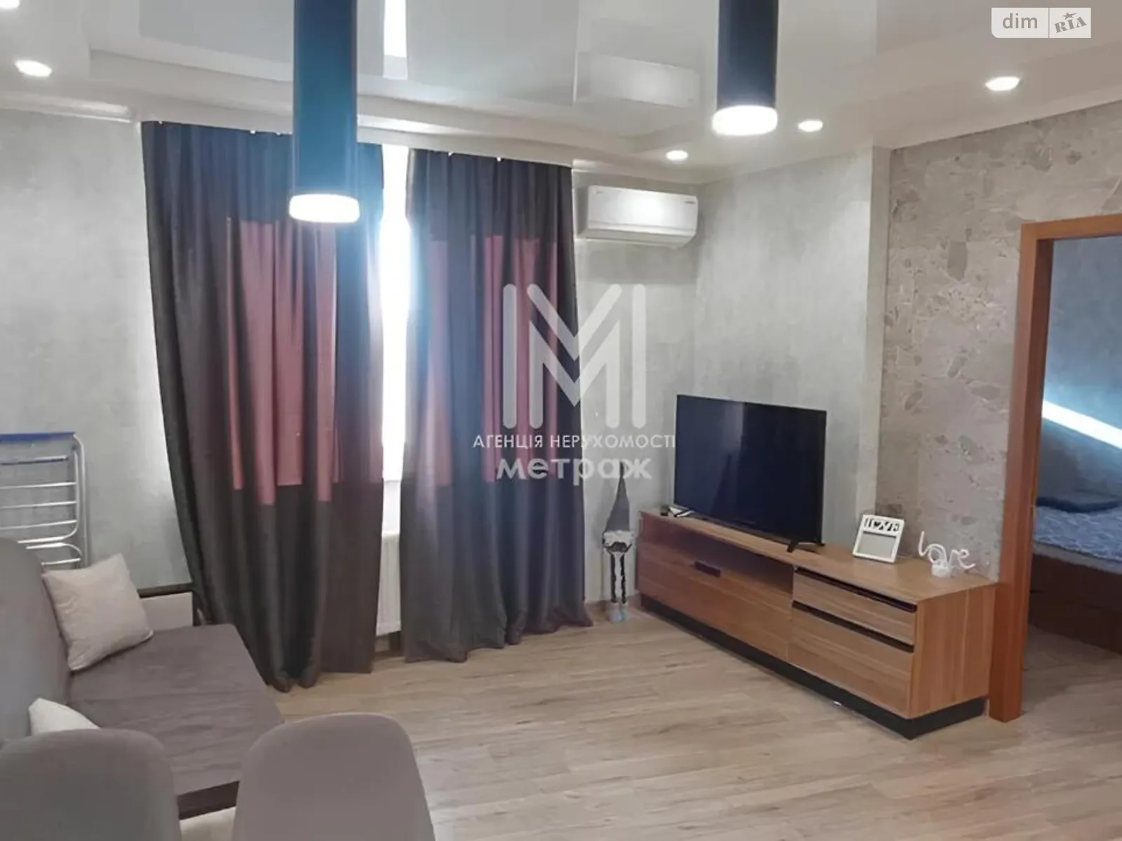 Продается 1-комнатная квартира 34 кв. м в Харькове, цена: 50000 $