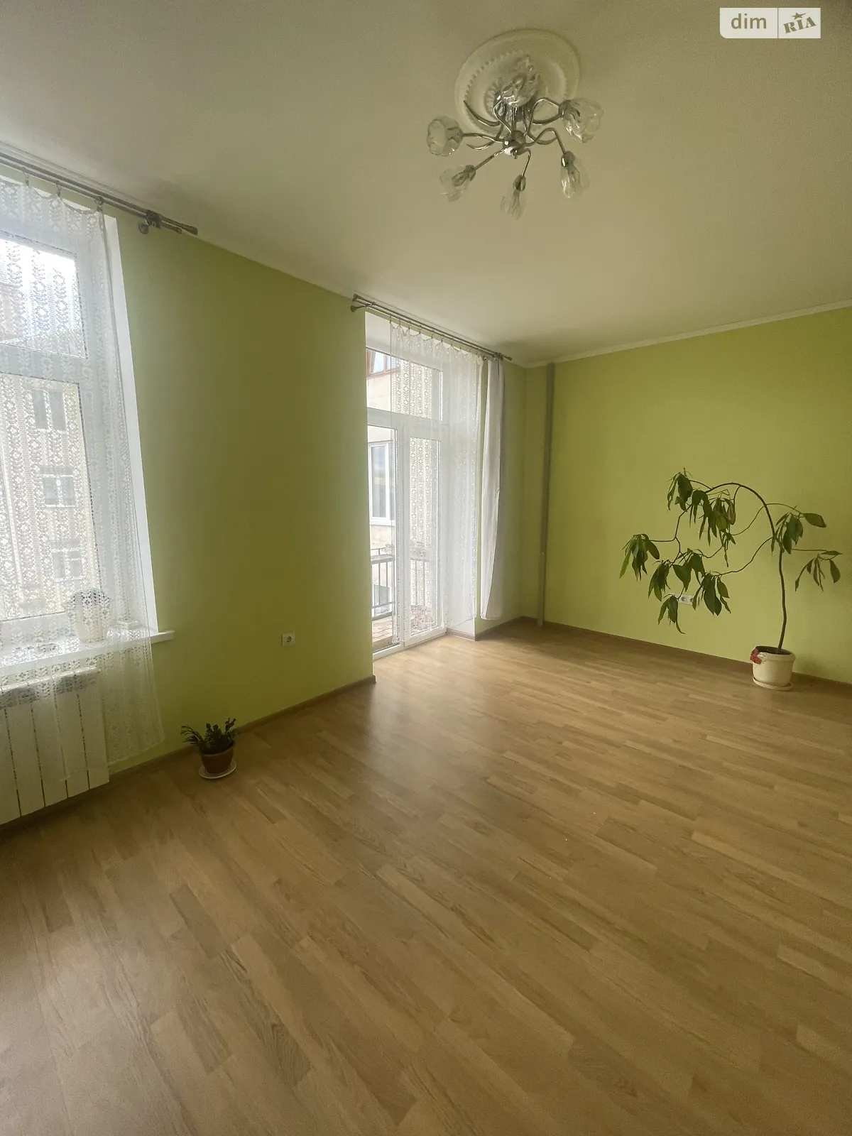 2-кімнатна квартира 52 кв. м у Тернополі, цена: 48000 $