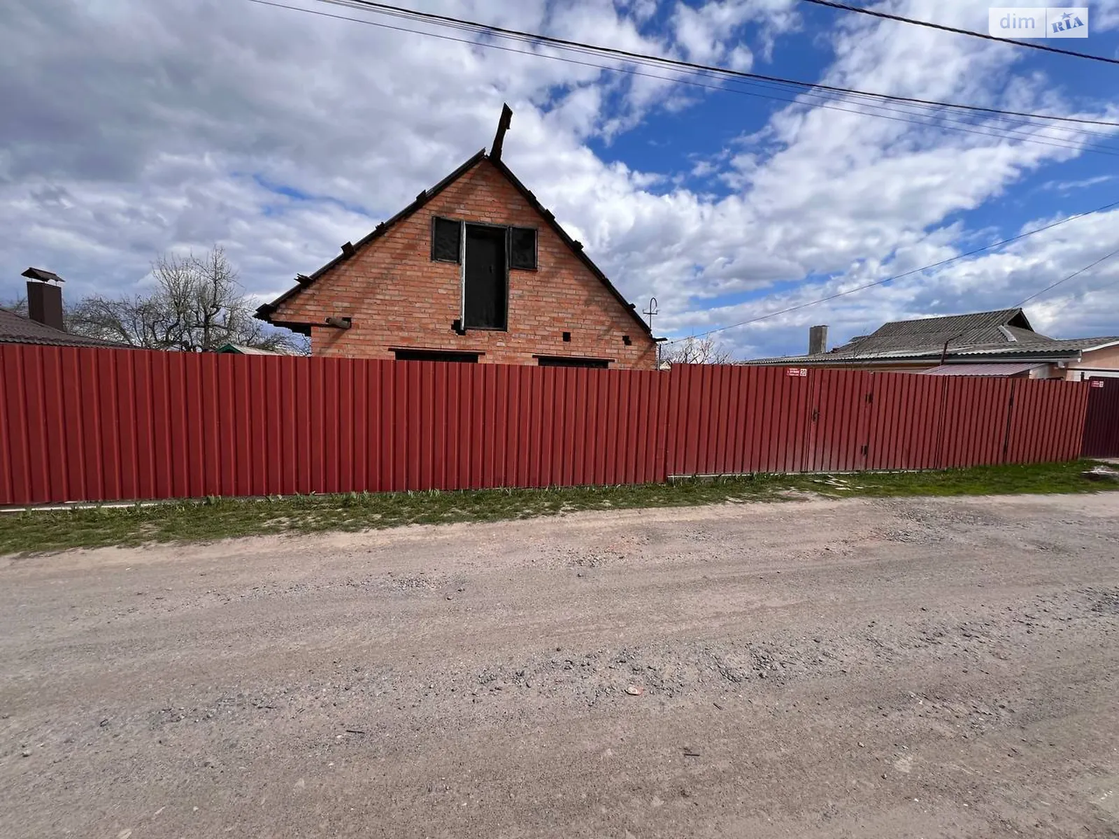 Продается одноэтажный дом 82 кв. м с камином, цена: 35000 $ - фото 1