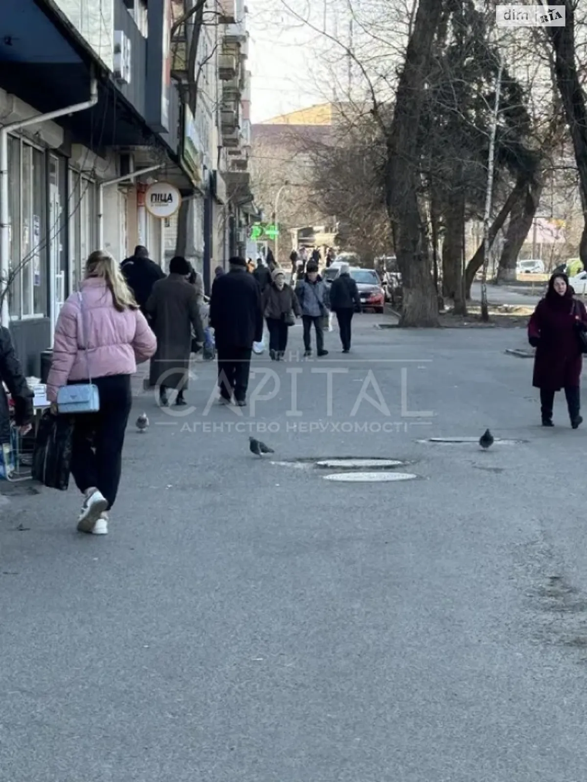 Сдается в аренду помещения свободного назначения 220 кв. м в 9-этажном здании, цена: 3077 $