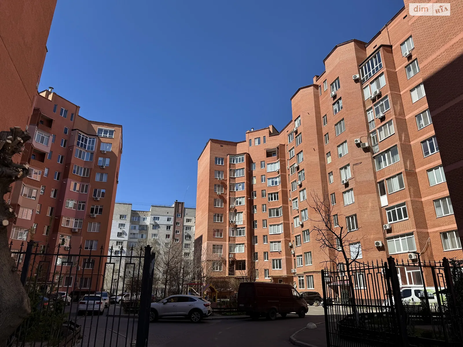 Продается 3-комнатная квартира 104 кв. м в Николаеве - фото 1