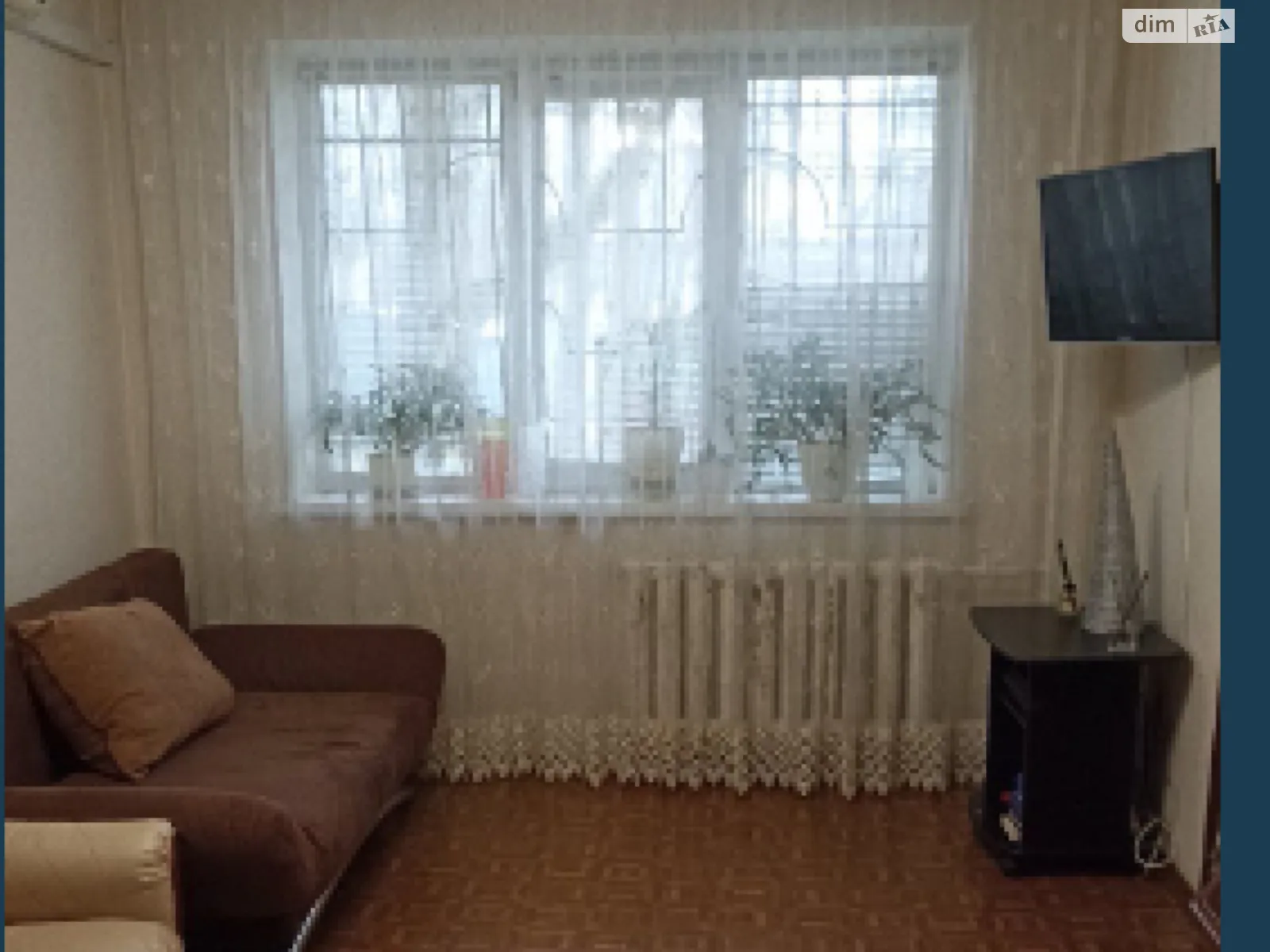 Продається 3-кімнатна квартира 67 кв. м у Дніпрі, просп. Хмельницького Богдана