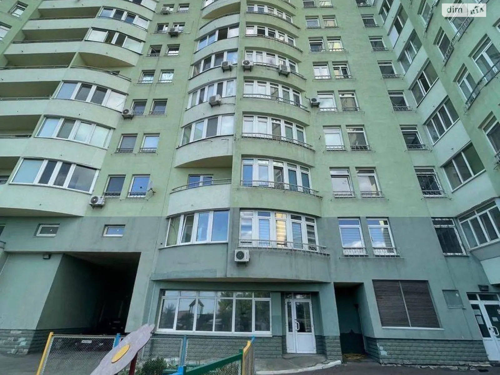 Продается объект сферы услуг 149 кв. м в 25-этажном здании, цена: 180000 $ - фото 1