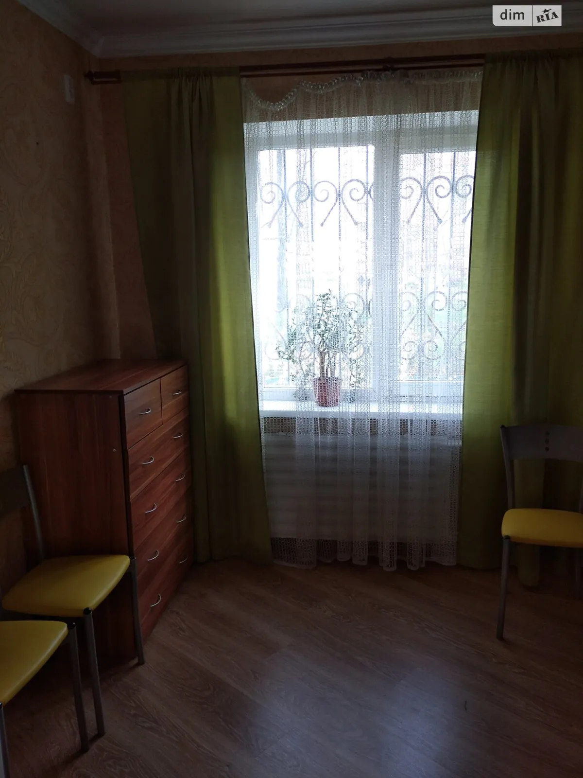 Продается комната 65 кв. м в Киеве, цена: 10500 $