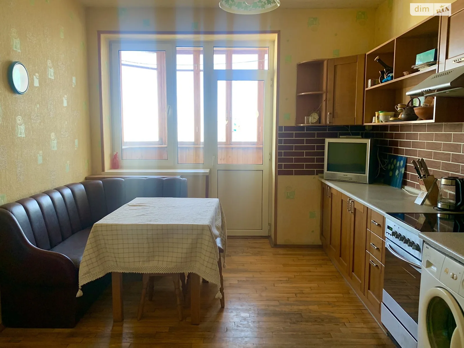 Сдается в аренду 1-комнатная квартира 46.2 кв. м в Киеве, просп. Николая  Бажана, 12 - фото 1