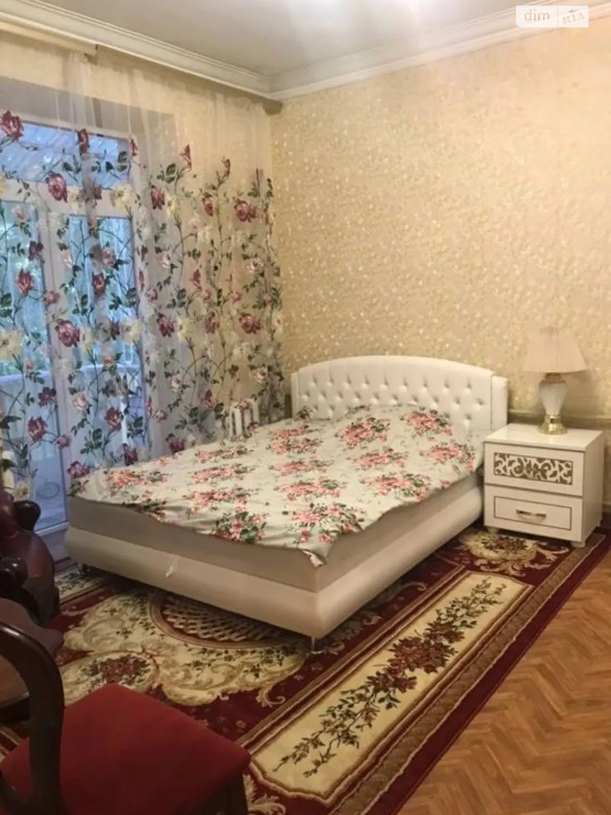 Продается 3-комнатная квартира 65 кв. м в Днепре, цена: 75000 $