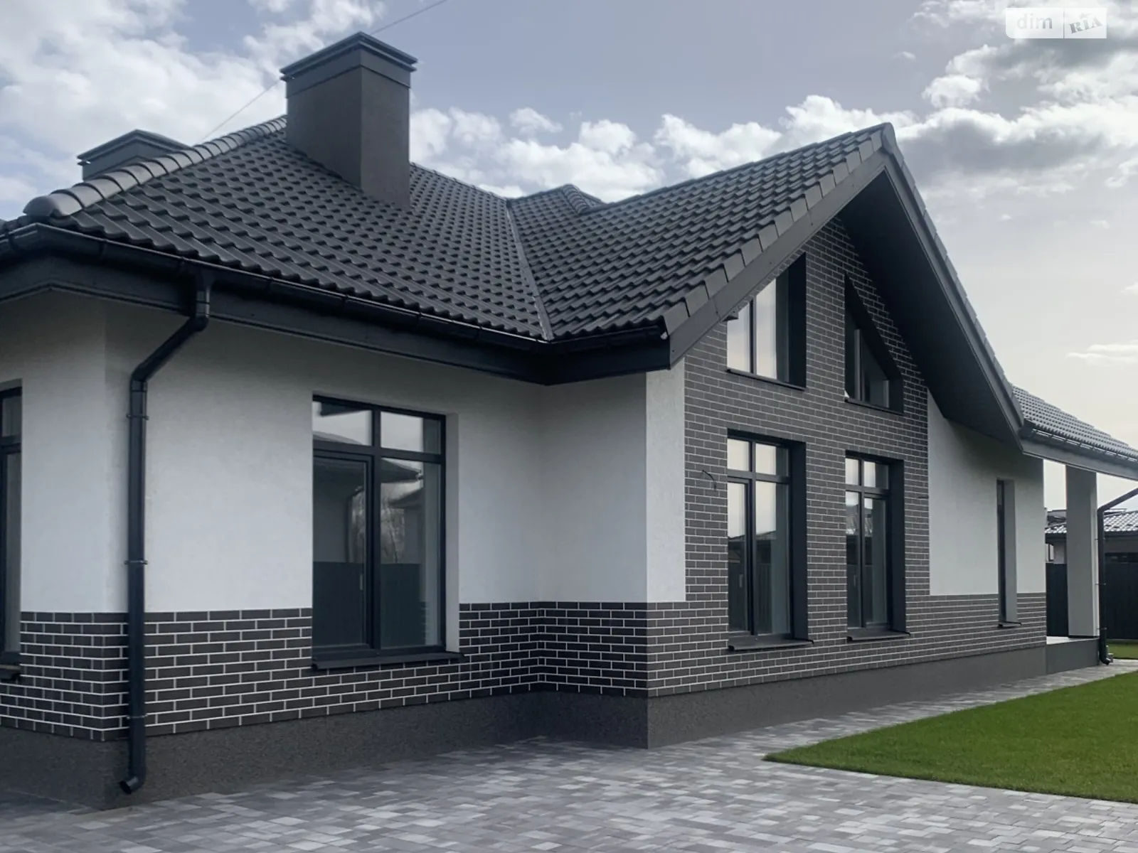 Продается одноэтажный дом 135 кв. м с мебелью, цена: 199000 $ - фото 1