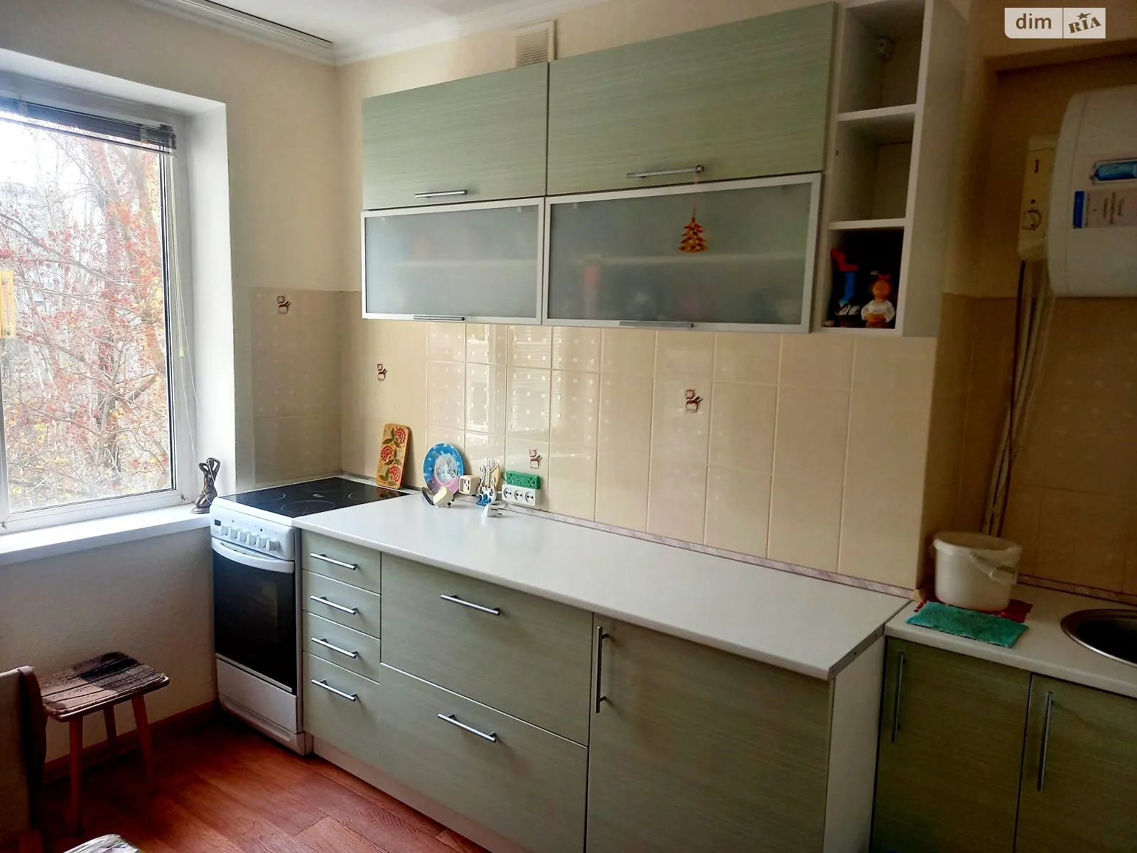 Продается 2-комнатная квартира 51 кв. м в Днепре, цена: 45500 $