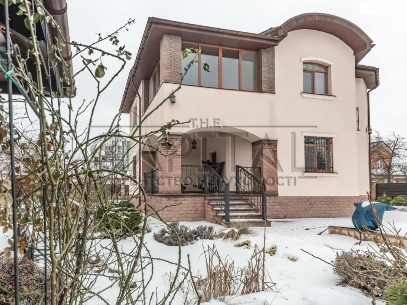 Сдается в аренду дом на 2 этажа 250 кв. м с бассейном, цена: 4500 $ - фото 1