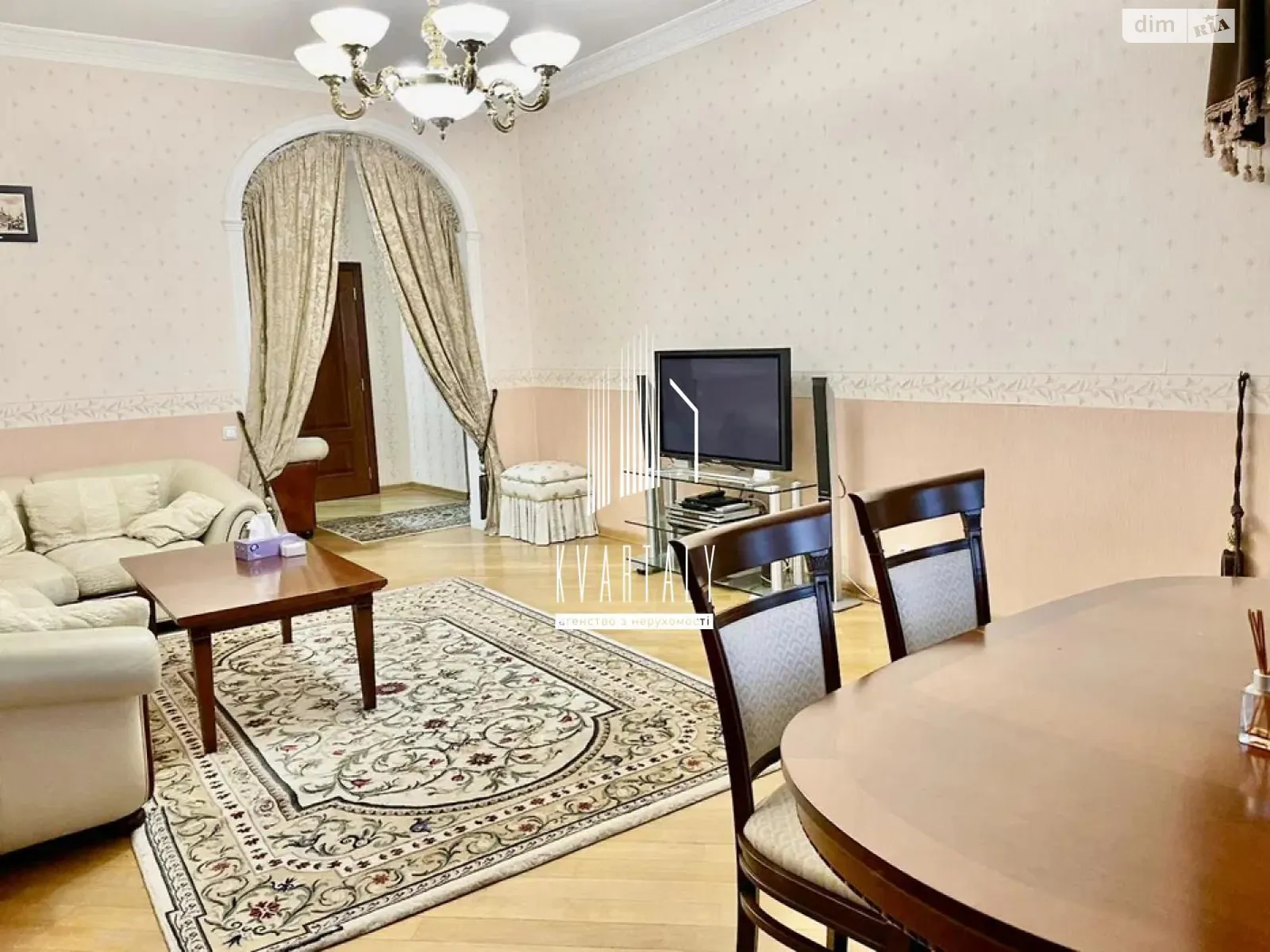 Сдается в аренду 3-комнатная квартира 120 кв. м в Киеве, бул. Леси Украинки, 30Б - фото 1