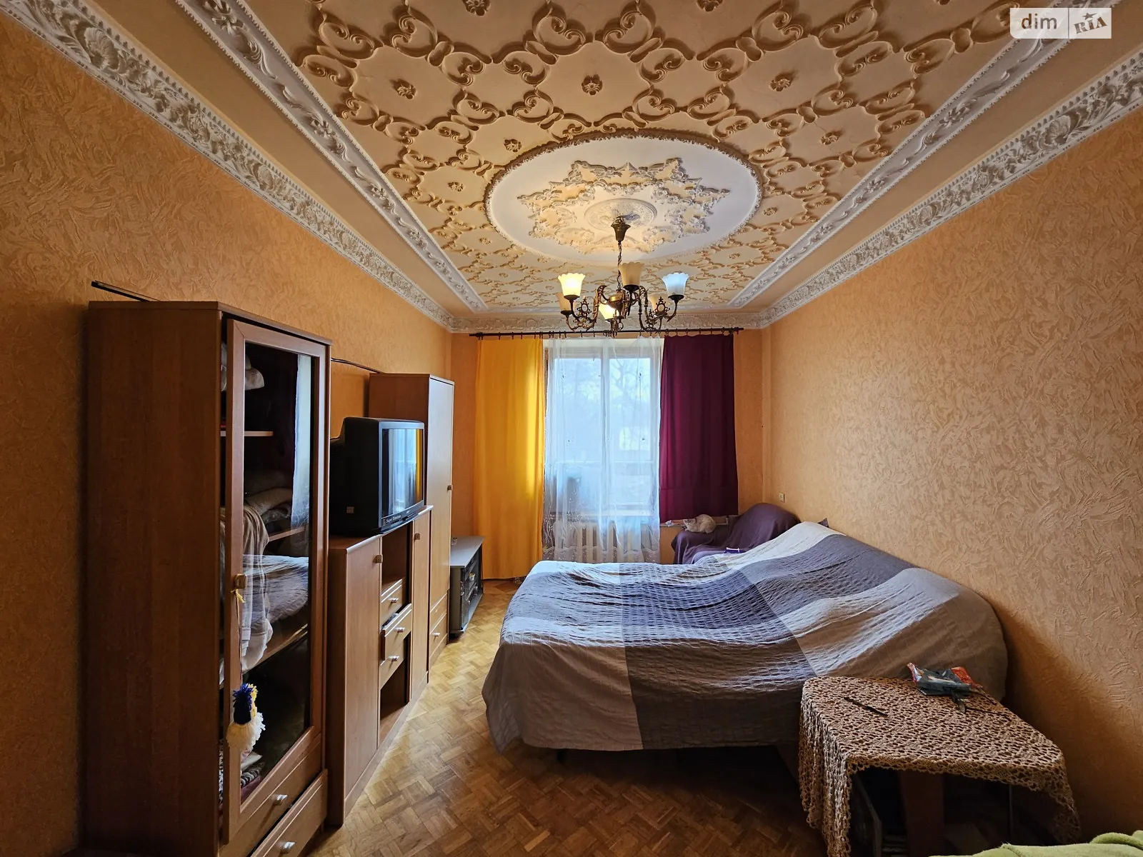 Продается 3-комнатная квартира 69 кв. м в Днепре, цена: 45000 $