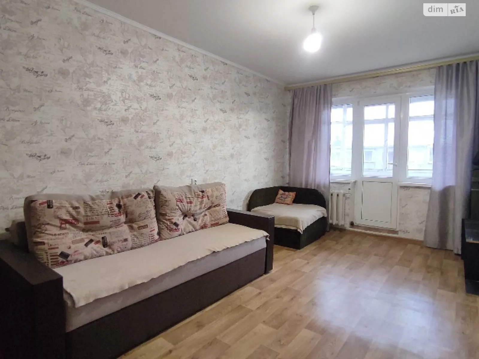 Продается 1-комнатная квартира 32.8 кв. м в Днепре, просп. Петра Калнышевского, 44 - фото 1