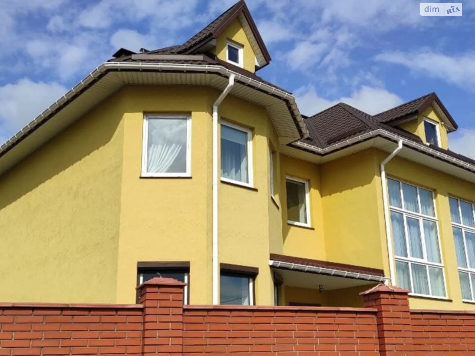 Продается дом на 2 этажа 410 кв. м с участком, цена: 365000 $ - фото 1