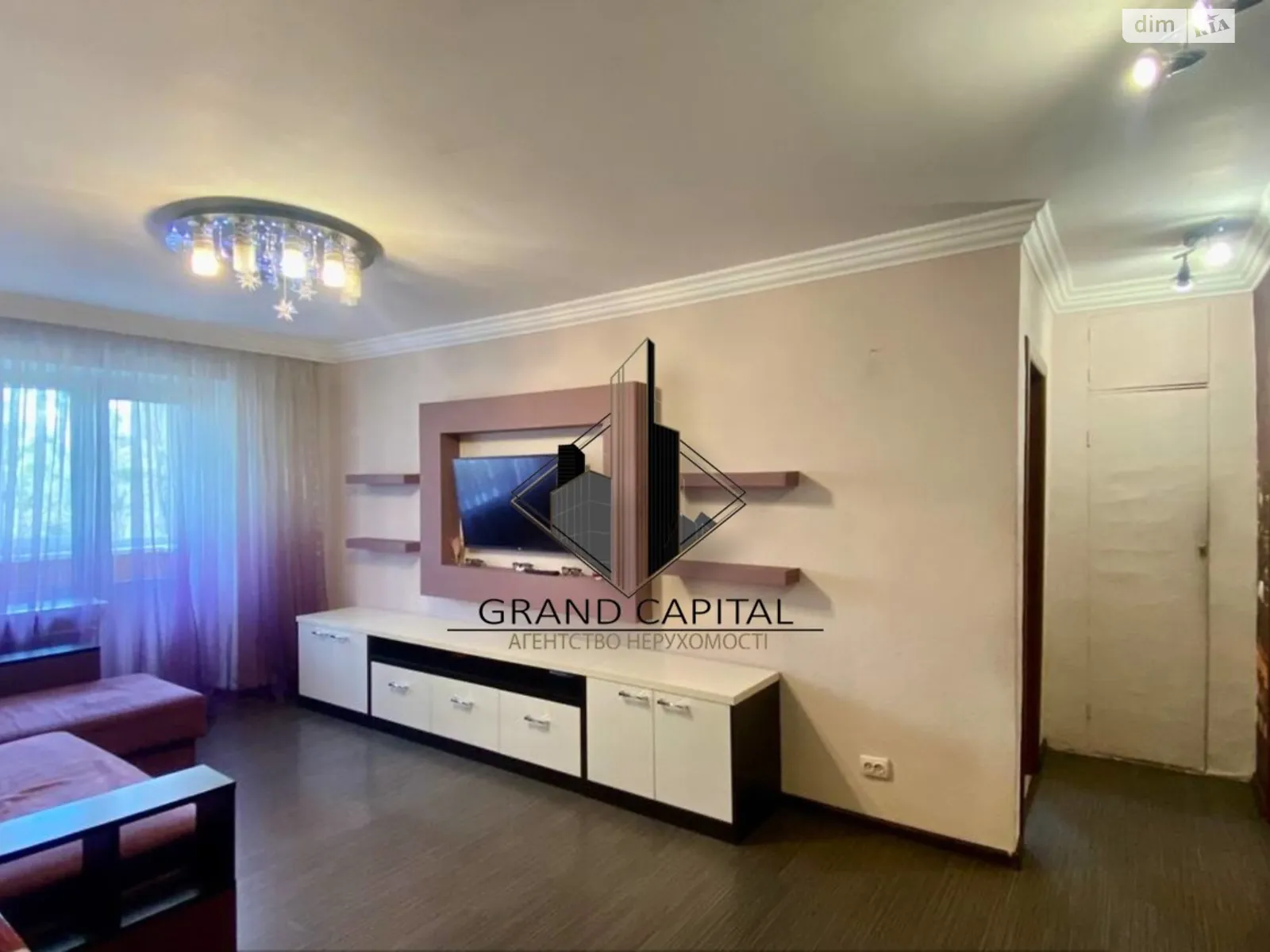 Продается 3-комнатная квартира 55.73 кв. м в Киеве, цена: 64500 $