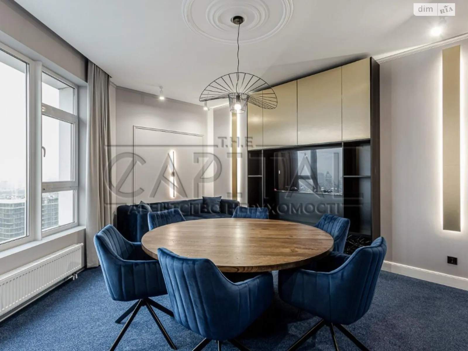 Сдается в аренду офис 260 кв. м в бизнес-центре, цена: 11000 $ - фото 1