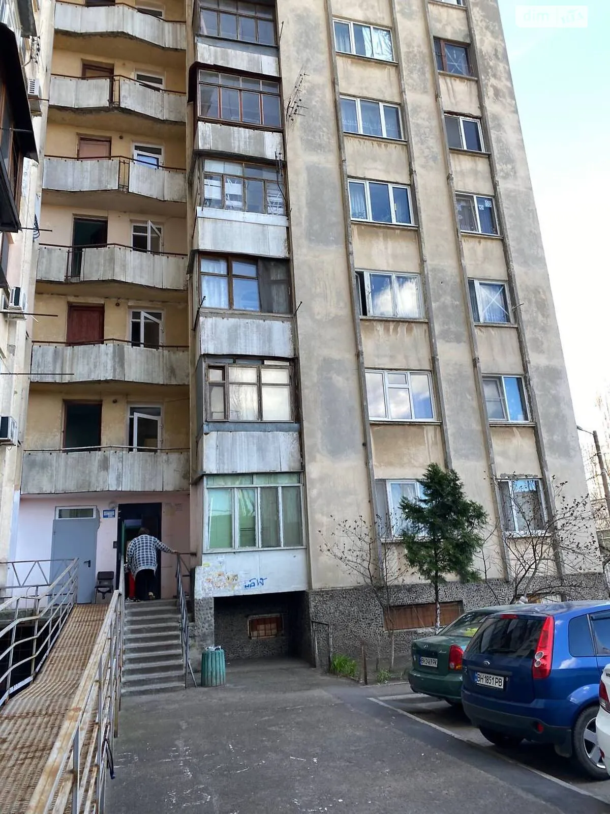 Продается объект сферы услуг 120 кв. м в 16-этажном здании, цена: 50000 $ - фото 1