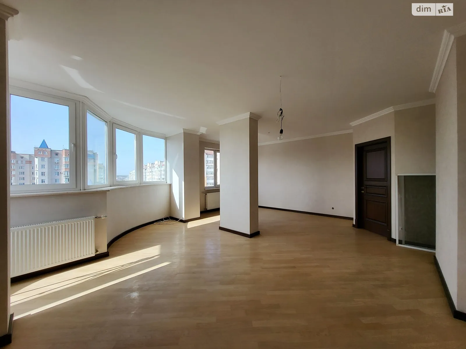 Продается 4-комнатная квартира 158 кв. м в Виннице, ул. Зодчих - фото 1