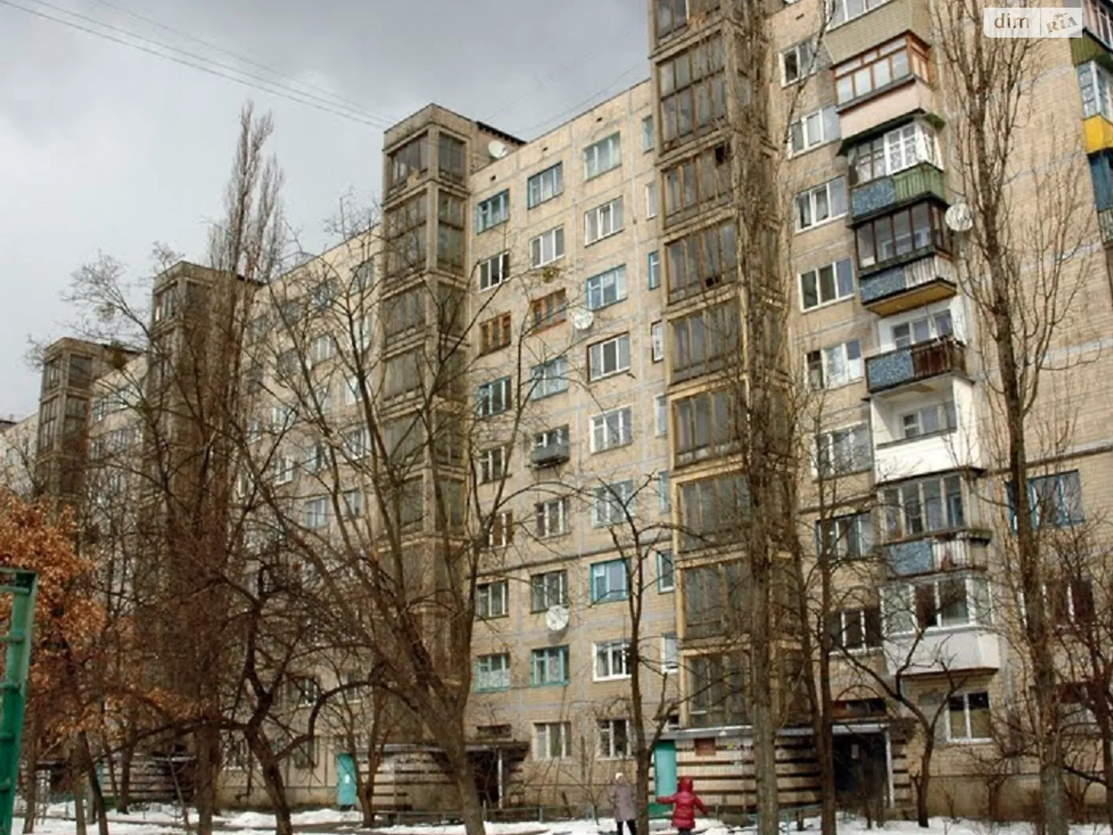 Продается 1-комнатная квартира 28 кв. м в Киеве, ул. Милютенко, 7А