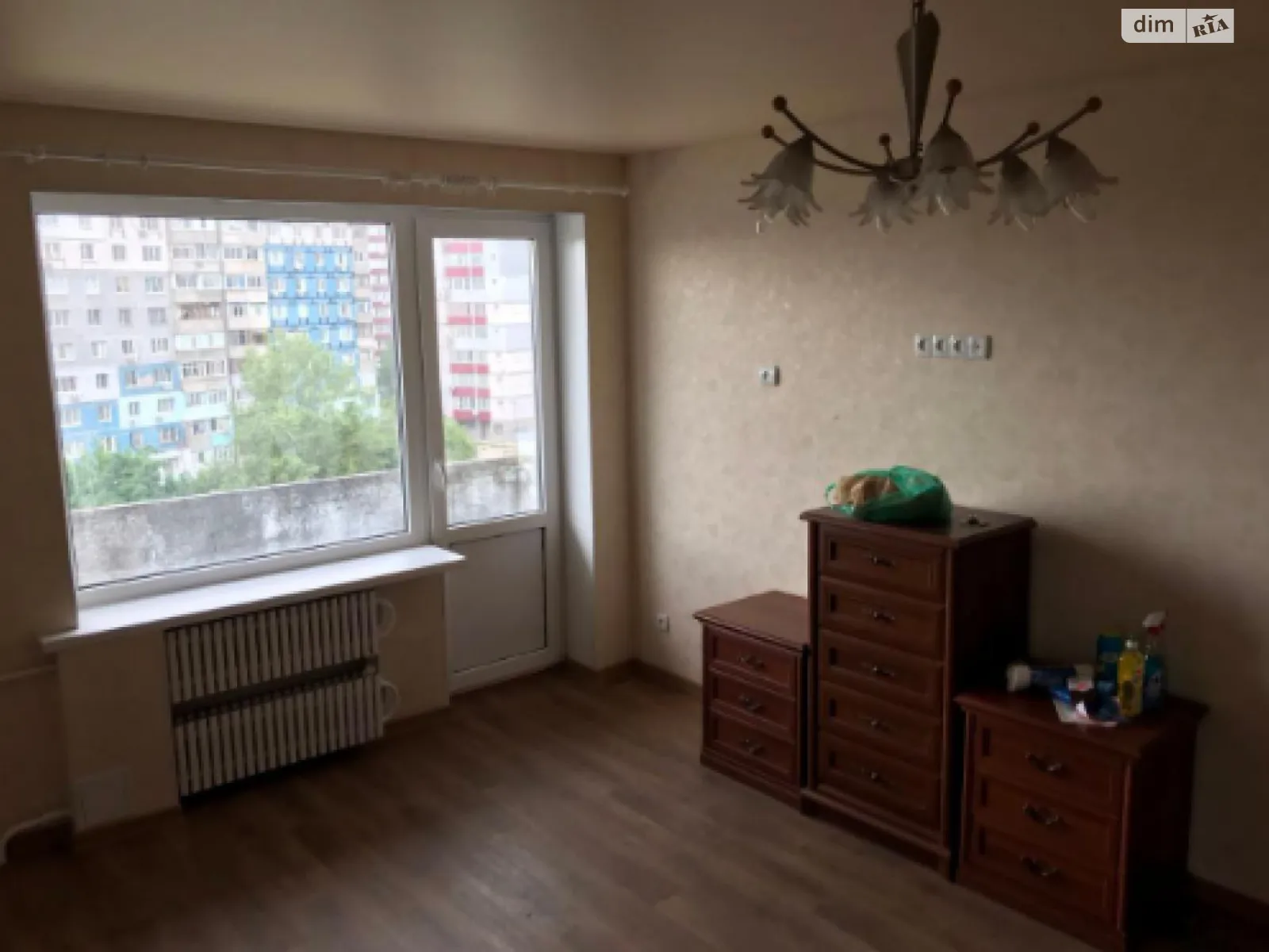 Продается 1-комнатная квартира 39 кв. м в Днепре, ул. Юрия Липы(Усенко) - фото 1
