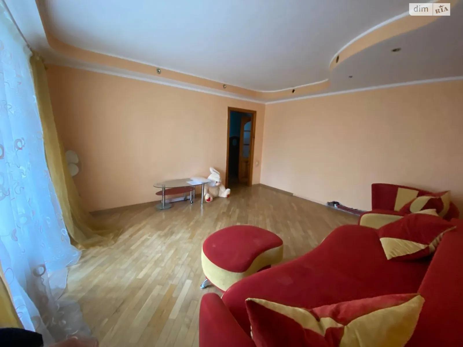 Продается 2-комнатная квартира 50.5 кв. м в Львове, ул. Под Голоском