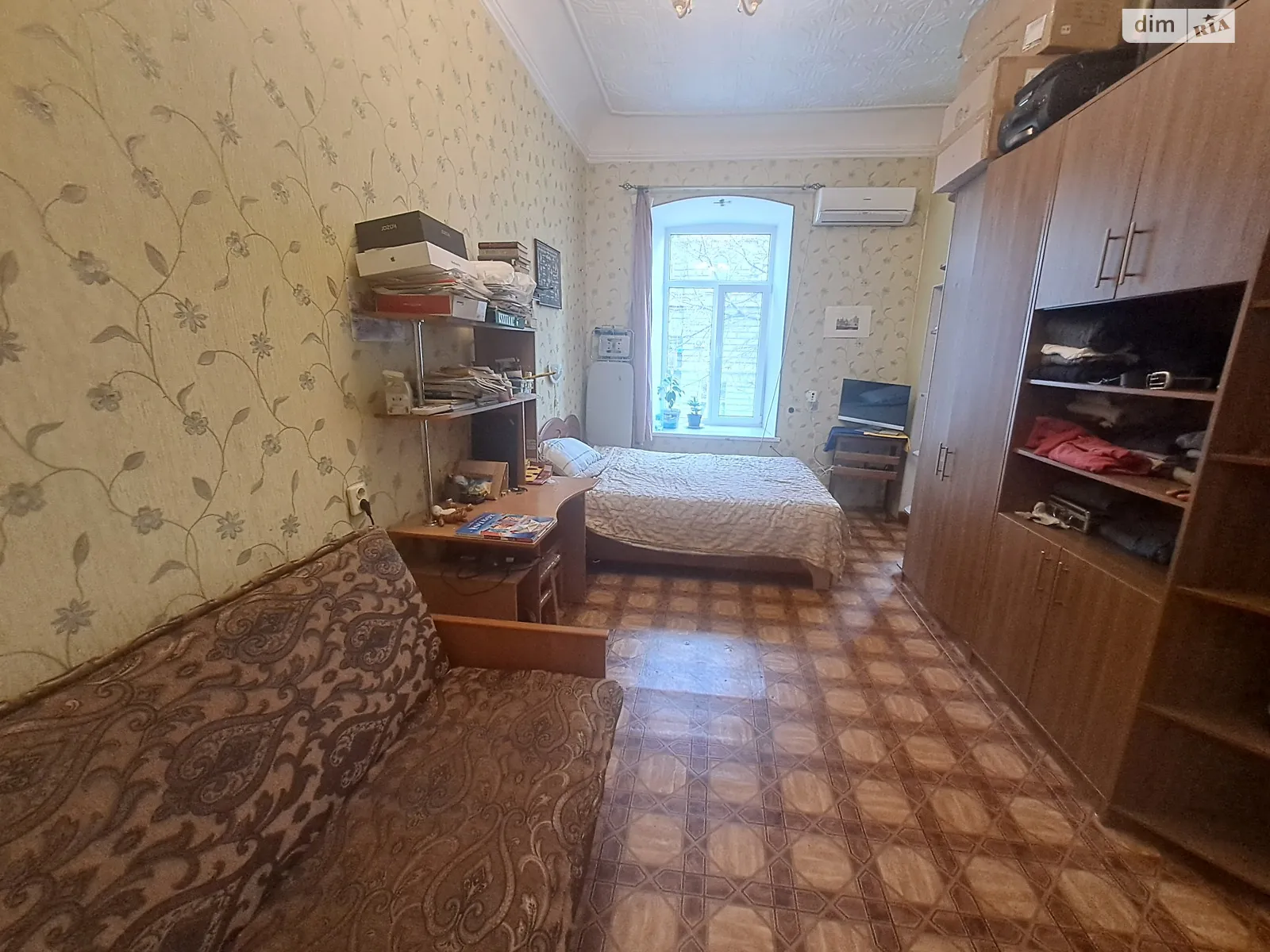 Продається 1-кімнатна квартира 33.3 кв. м у Одесі, вул. Новосельського, 80