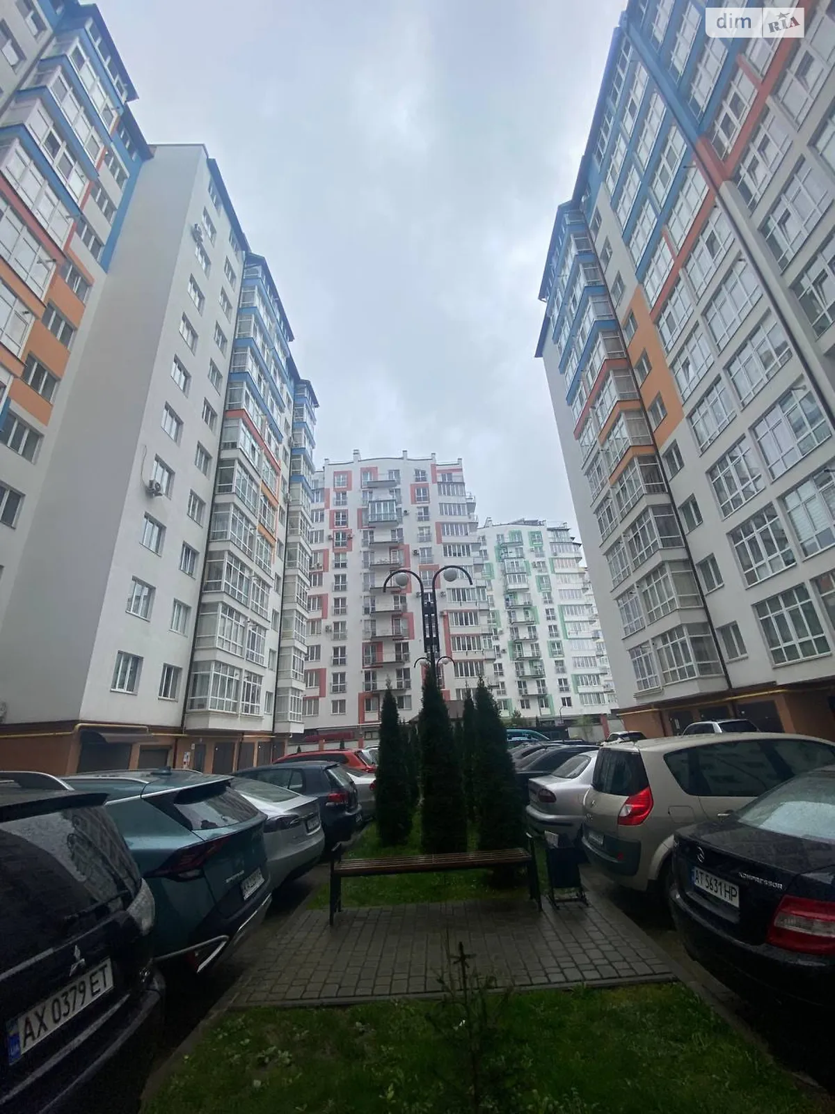 Продается 3-комнатная квартира 80 кв. м в Ивано-Франковске, цена: 63000 $