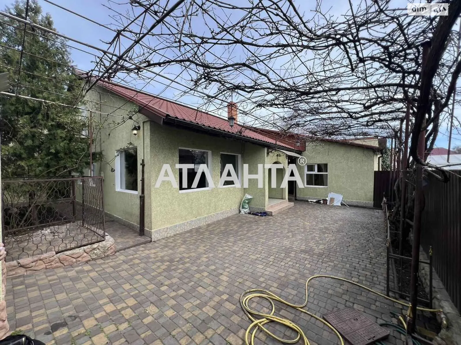 Продается дом на 2 этажа 135 кв. м с мансардой, цена: 68000 $ - фото 1